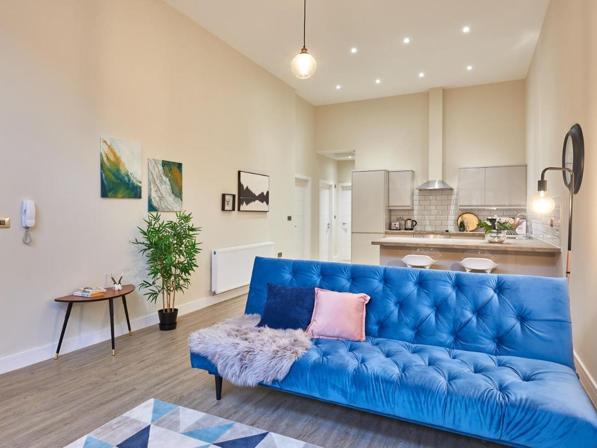 Two Bedroom Apartment By Jlj Apartments & Serviced Accommodation Birmingham - Mantella Lofts Buitenkant foto