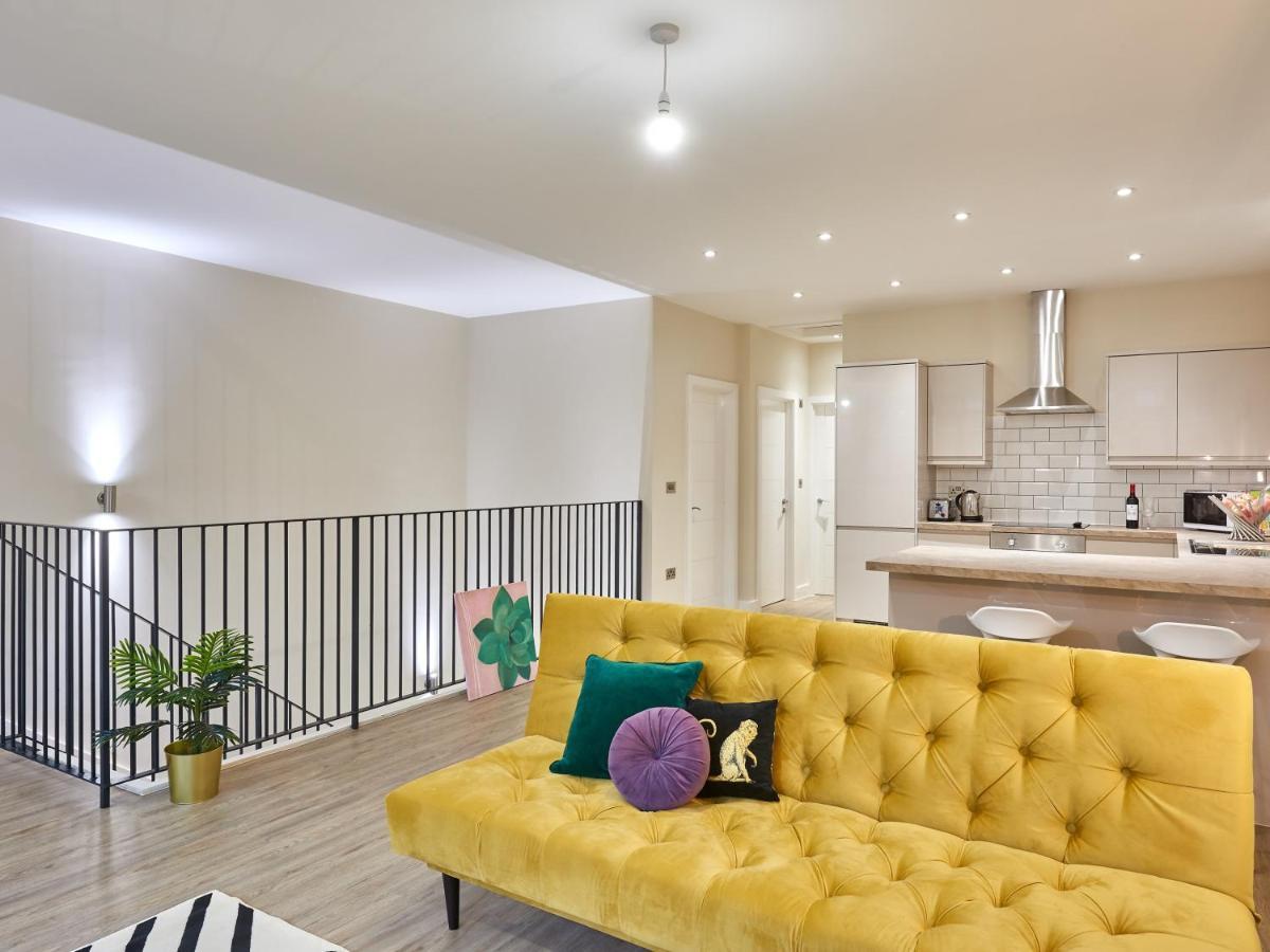 Two Bedroom Apartment By Jlj Apartments & Serviced Accommodation Birmingham - Mantella Lofts Buitenkant foto