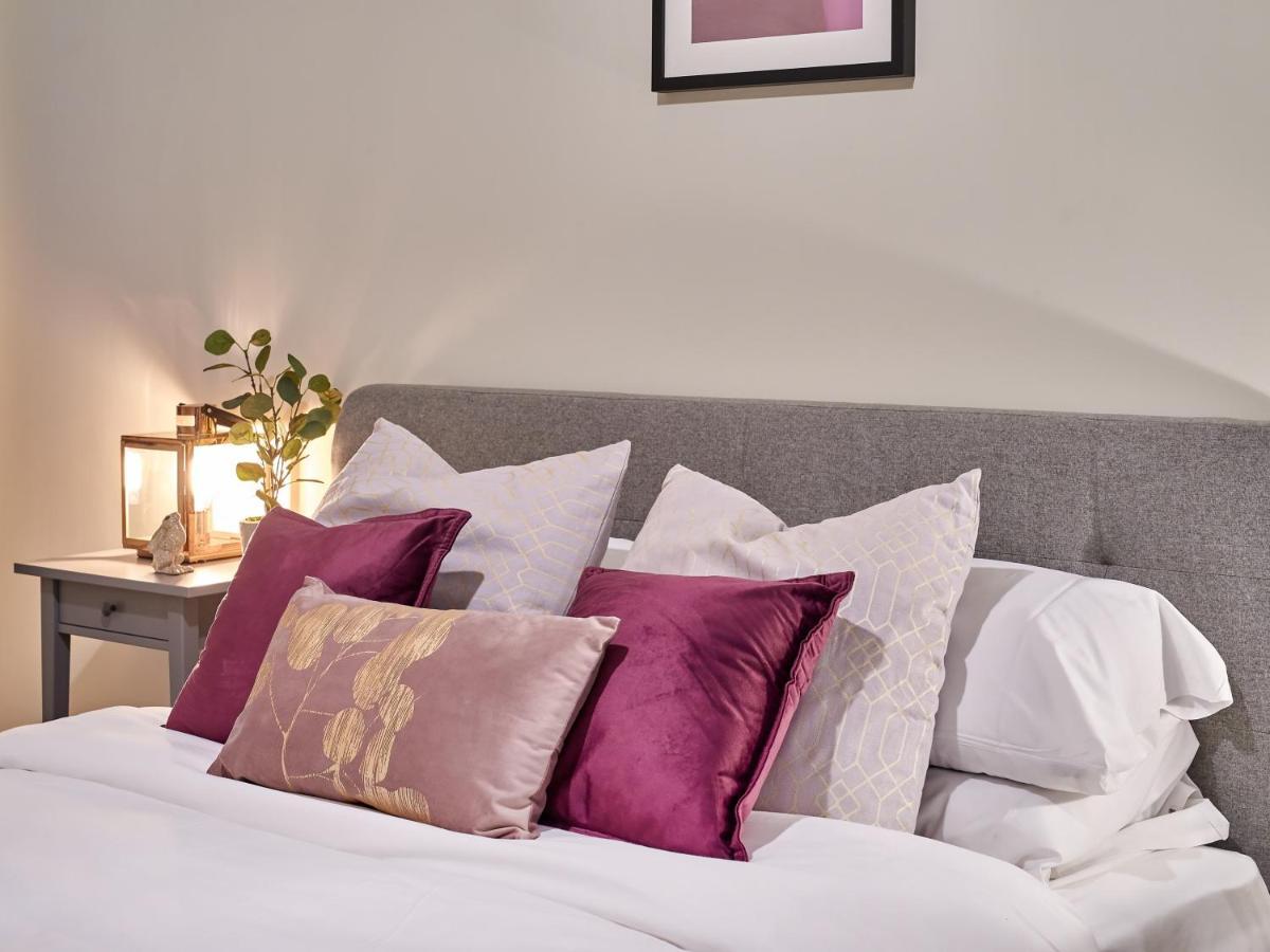 Two Bedroom Apartment By Jlj Apartments & Serviced Accommodation Birmingham - Mantella Lofts Buitenkant foto