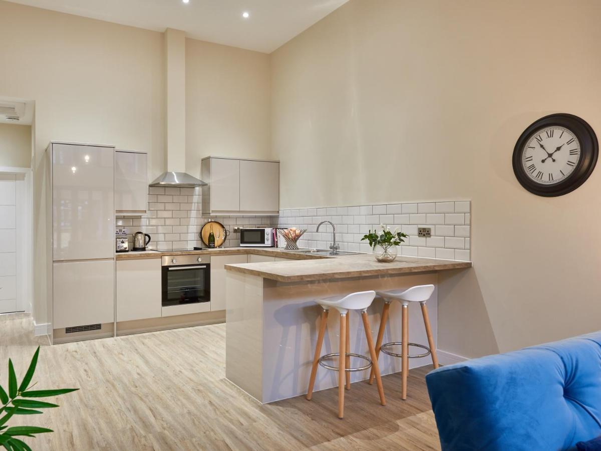 Two Bedroom Apartment By Jlj Apartments & Serviced Accommodation Birmingham - Mantella Lofts Buitenkant foto